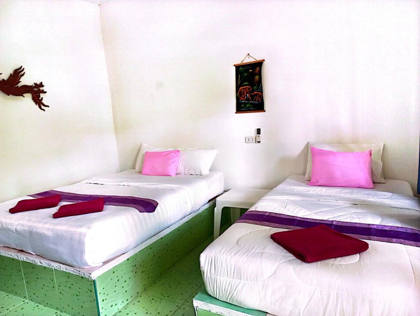Lanta Maikeaw Bungalow 란타섬 외부 사진
