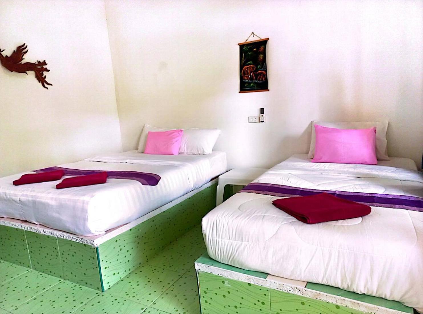 Lanta Maikeaw Bungalow 란타섬 외부 사진