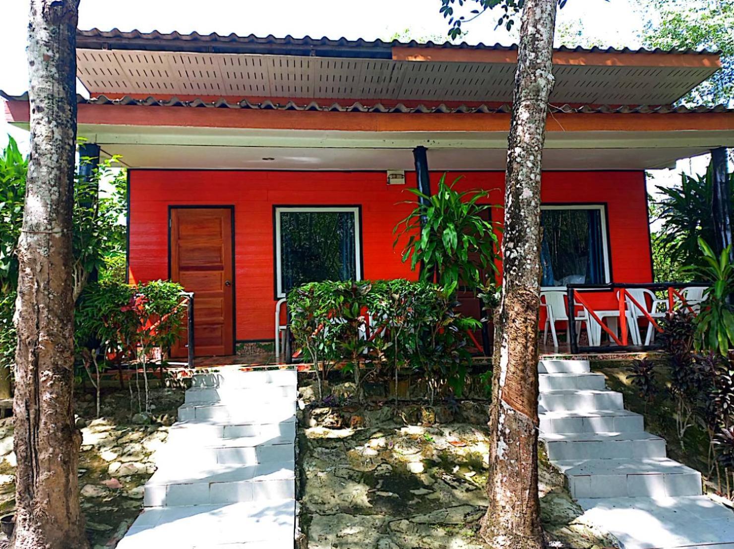Lanta Maikeaw Bungalow 란타섬 외부 사진