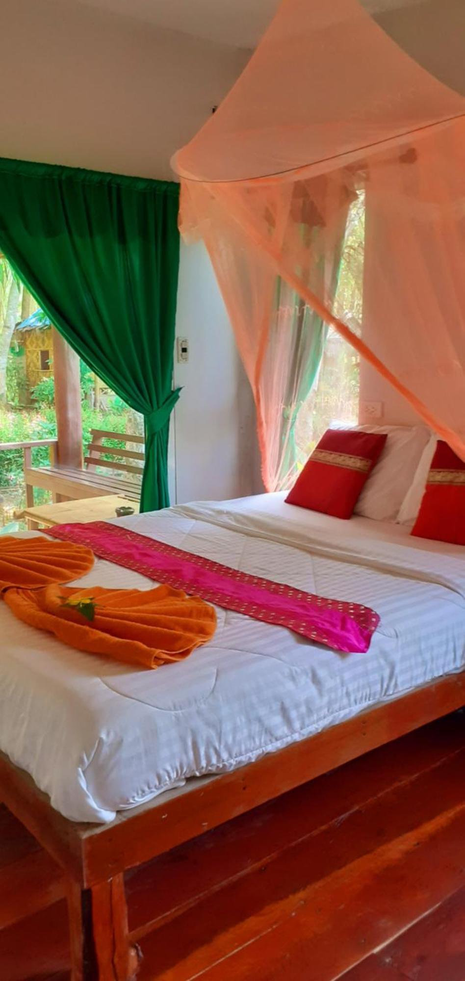 Lanta Maikeaw Bungalow 란타섬 외부 사진